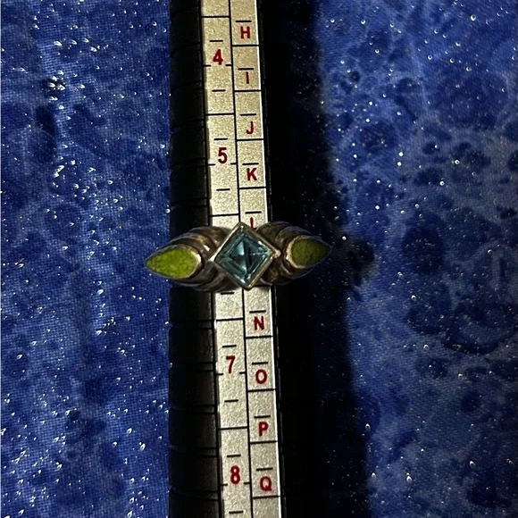 Avon blue topaz and Australian green lime sterling silver stamped ring - Picture 4 of 4